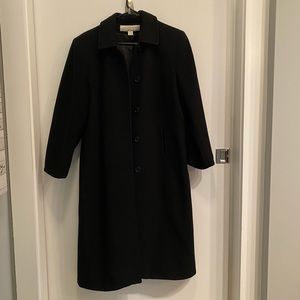 Black wool trench coat. Long length 10P
